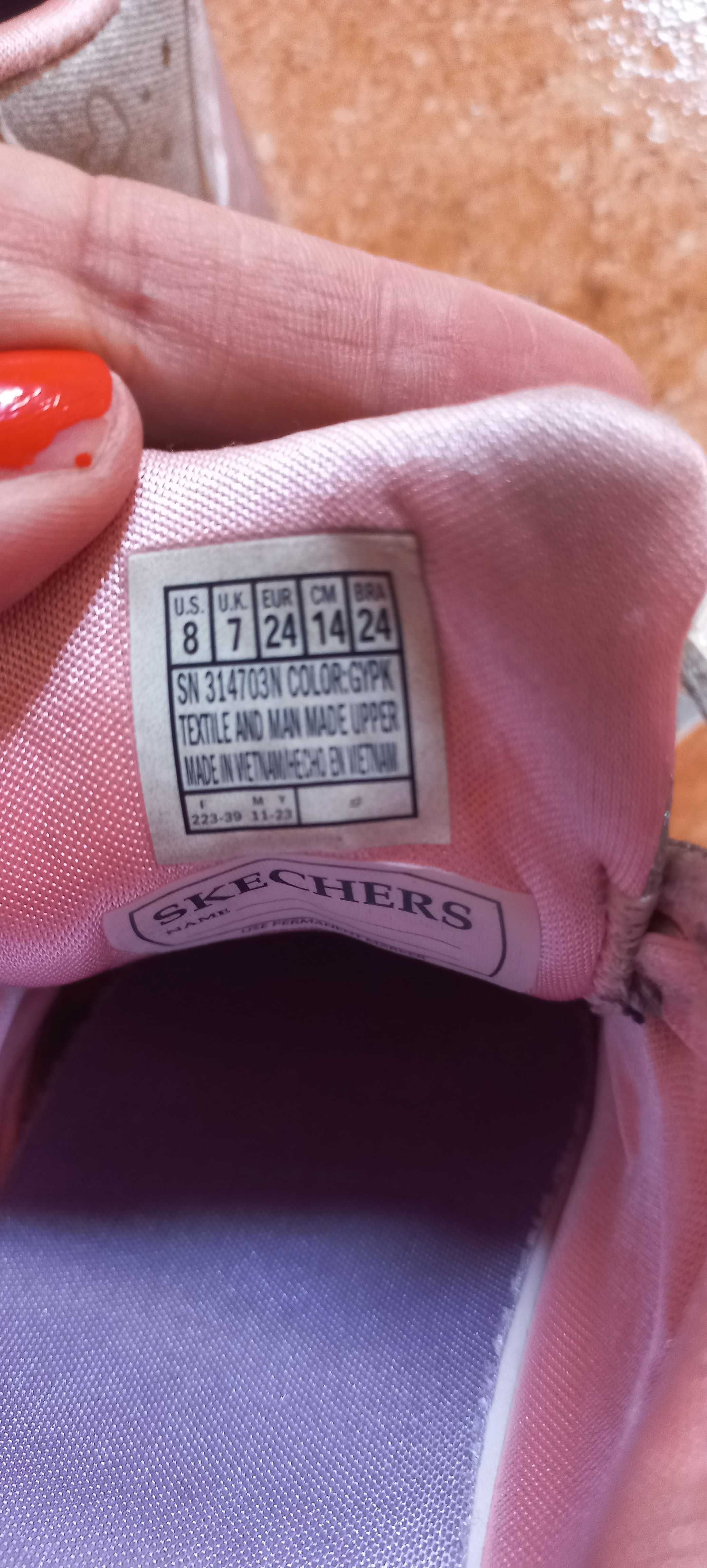 Sapatilhas Skechers 24