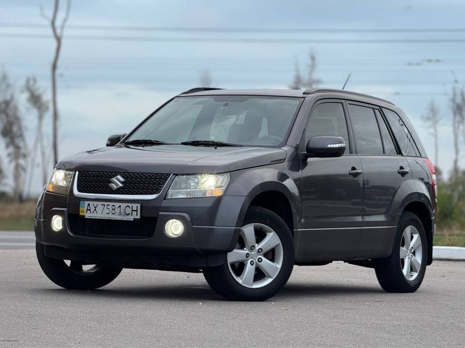 Suzuki Grand Vitara - 2.4 мех