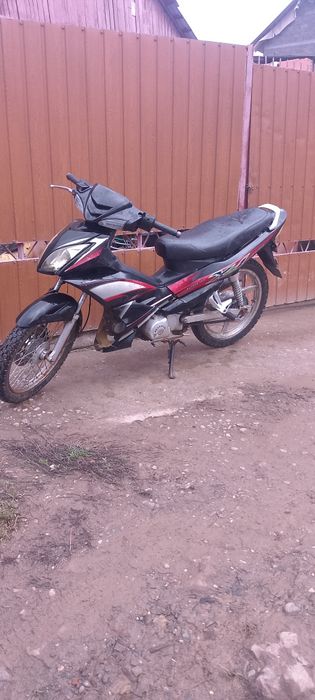 Продам моторку кого цікавить дзвоніть