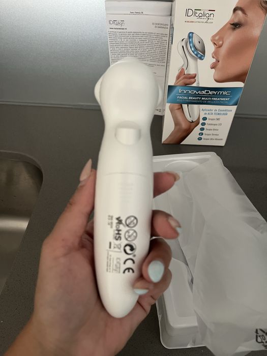 Aplicador de creme com 5 tipos diferentes de terapias selado c garanti