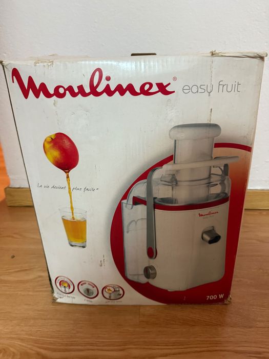 Centrifugadora MOULINEX Frutelia(por falta de uso a cor está amarelado