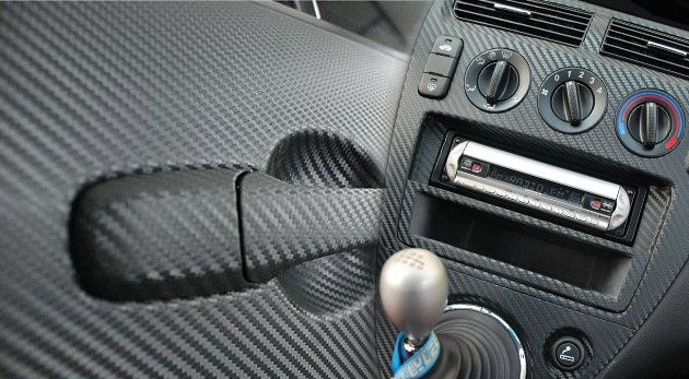 Карбоновая плёнка 3D все цвета 3Д карбон все виды Автовинил Алькантара