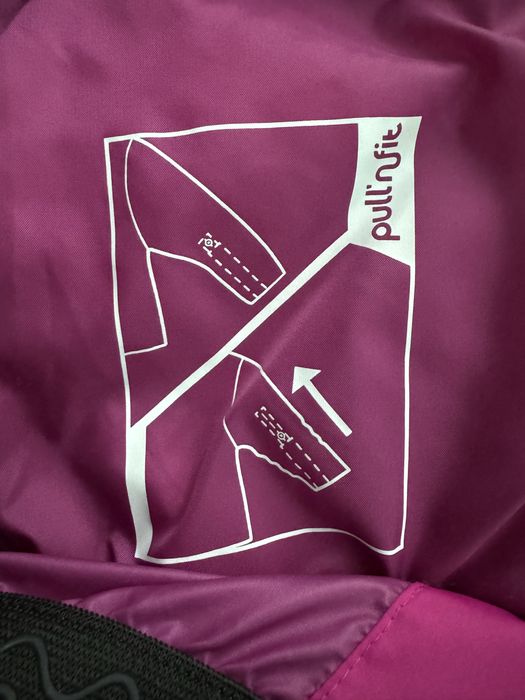 Дитяча гірськолижна куртка на 5-6 років