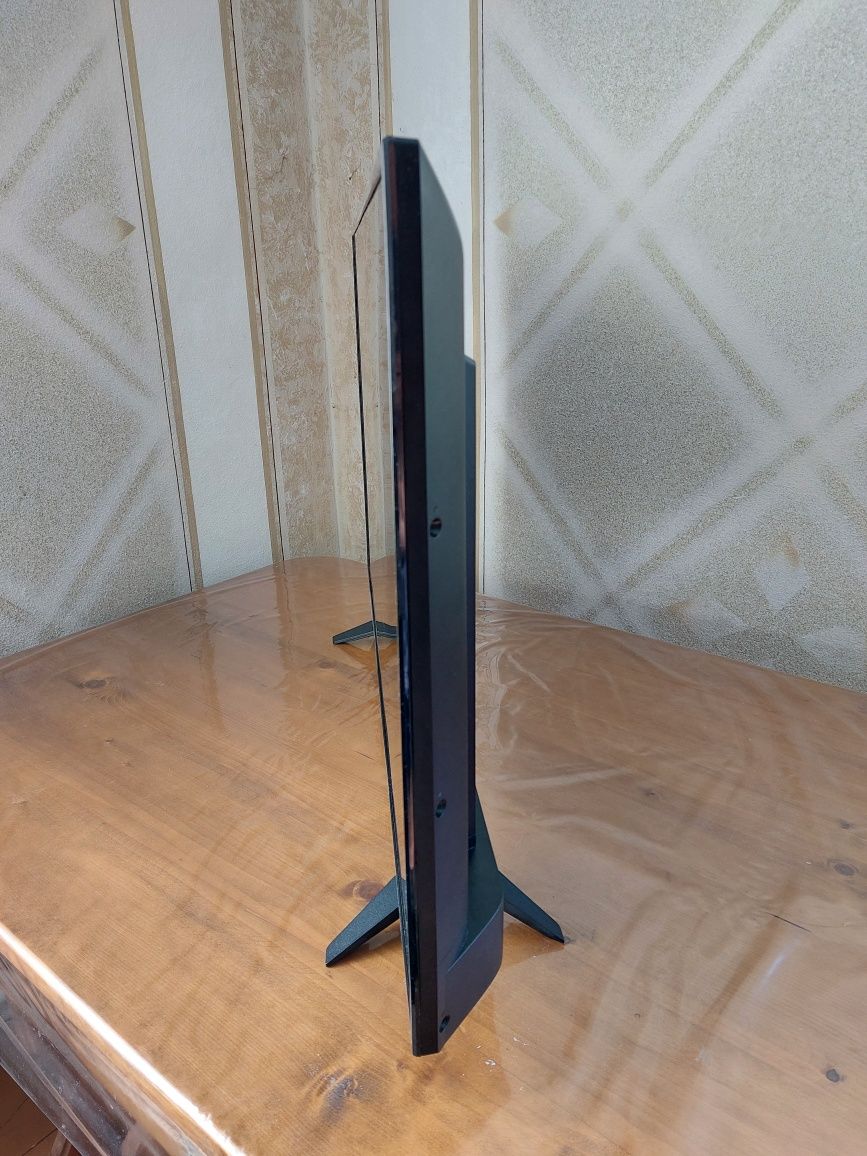 Телевізор  LG 43LH500T
