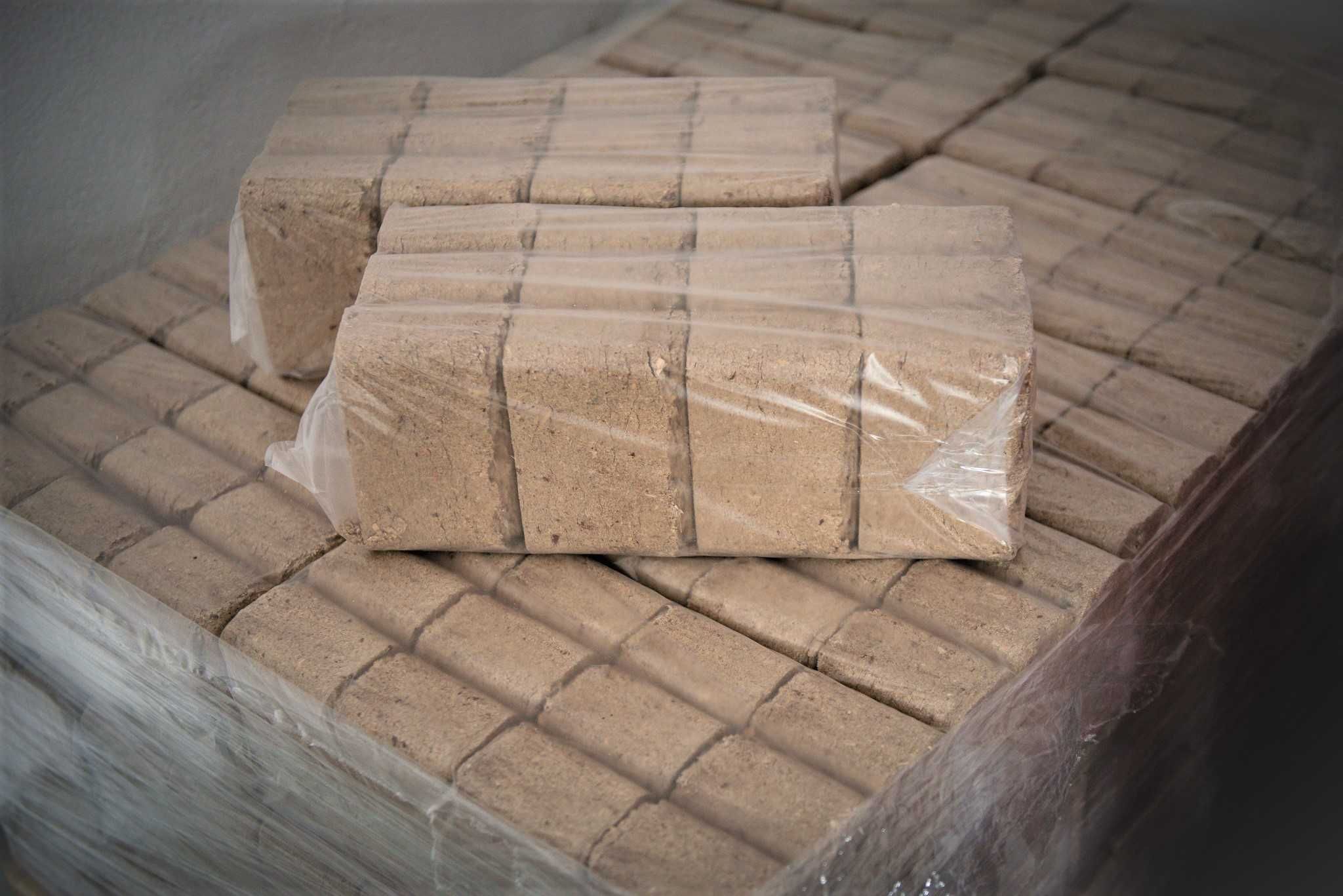 Pellet drzewny Timbory. 100% świerku. Paleta 1050 kg. Dostawa