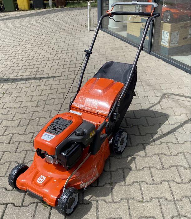 Kosiarka spalinowa Husqvarna LC 247S