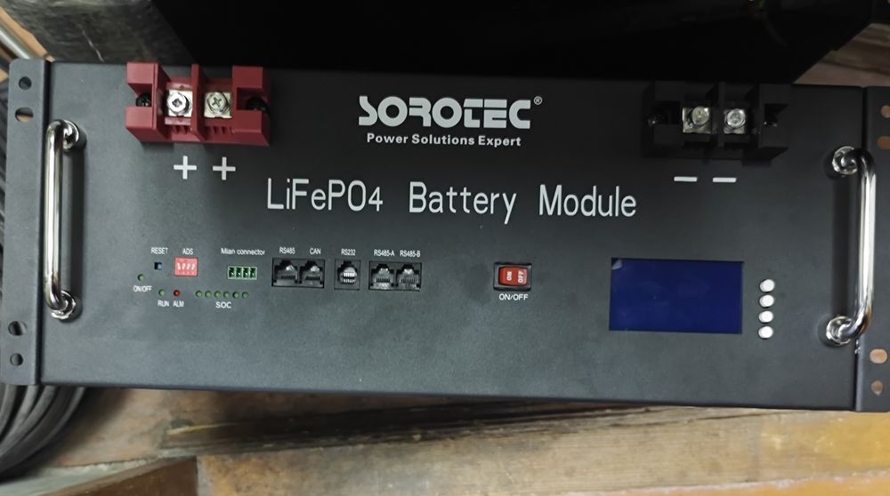 Акумуляторна батарея (АКБ) Sorotec LiFePO4 51,2V/100Ah 5120Wh Wi-Fi у