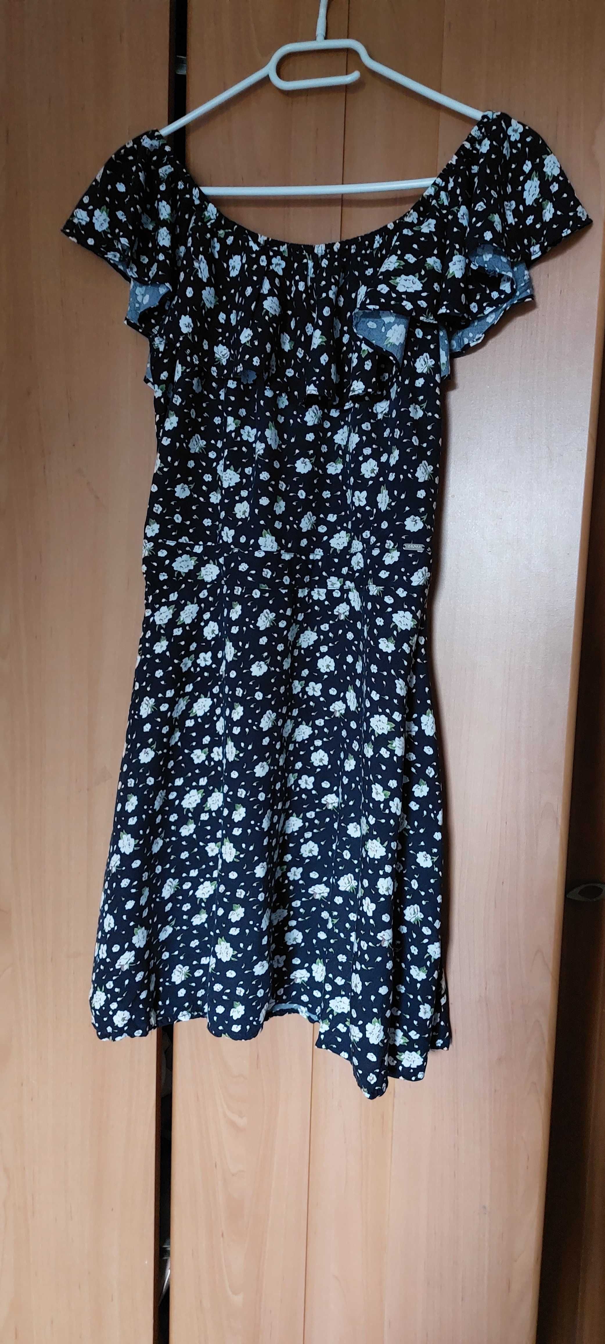 Sukienka cropp XL