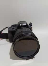 Canon 100D z obiektywem Canon 18-135 IS USM
