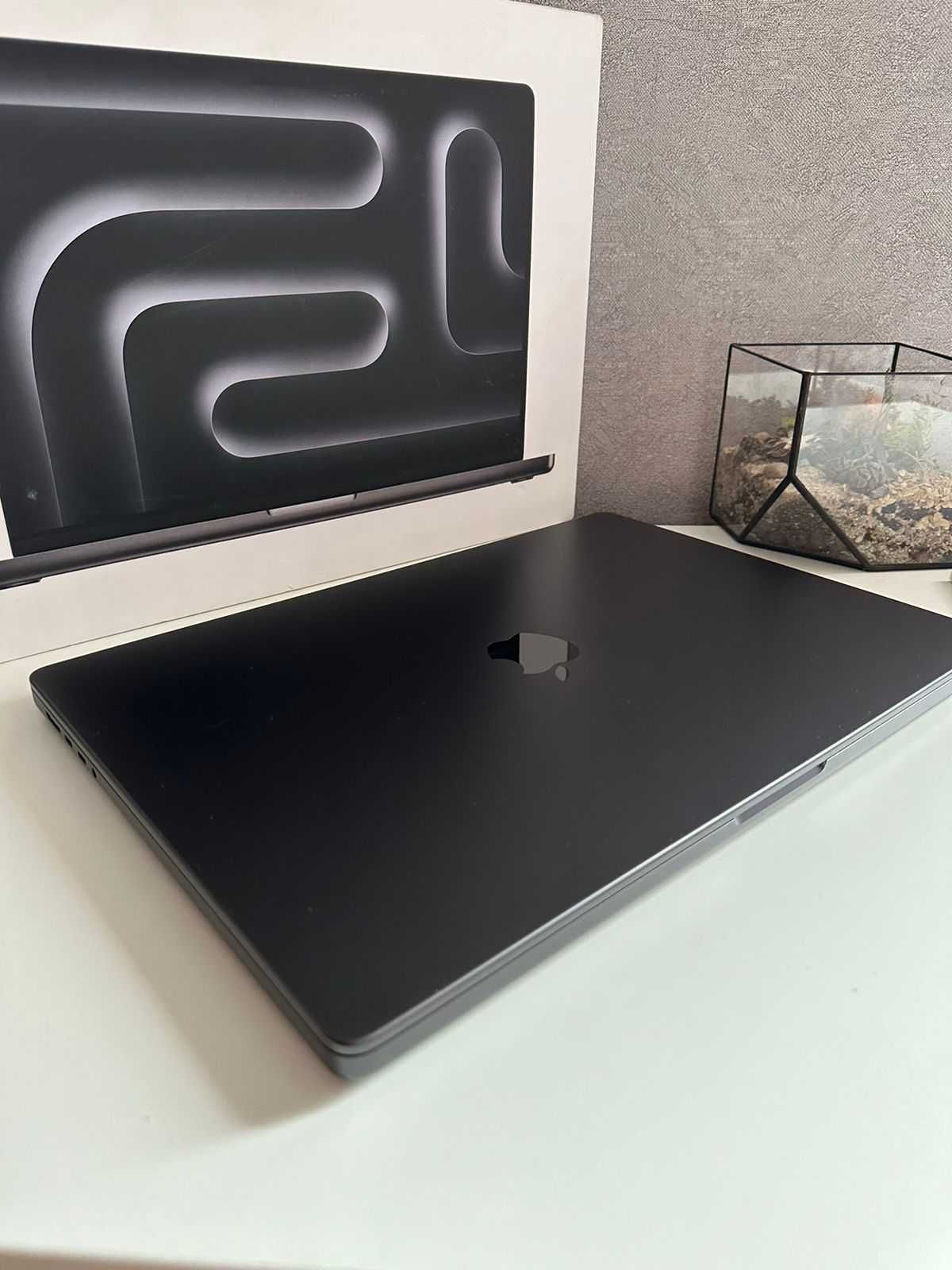 MacBook Pro 16" M3 Max 48/1TB Space Black (MUW63) 2023