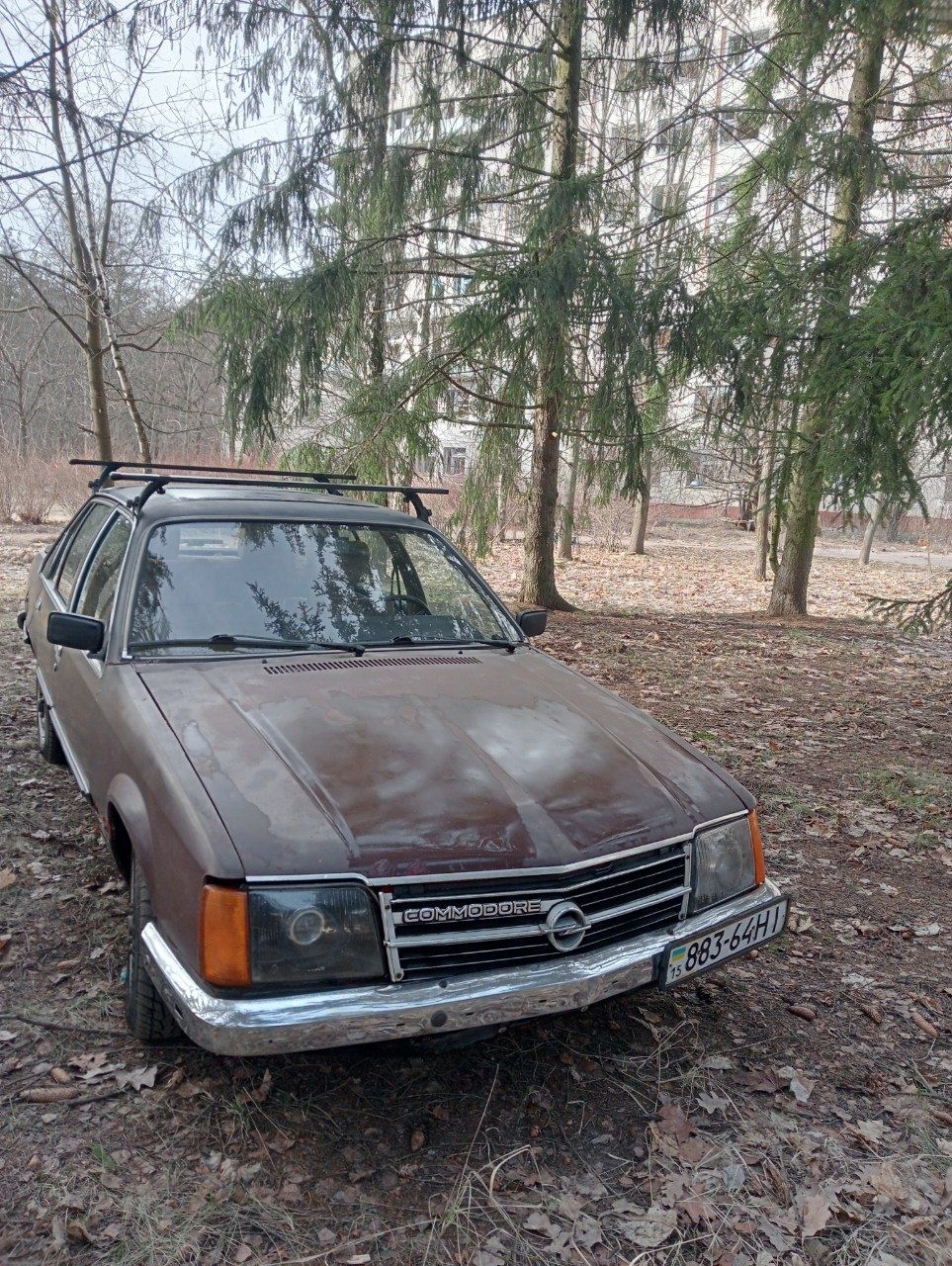 Opel Commodore, на ходу, продам.