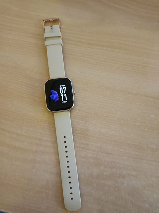 Zegarek amazfit GTS złoty