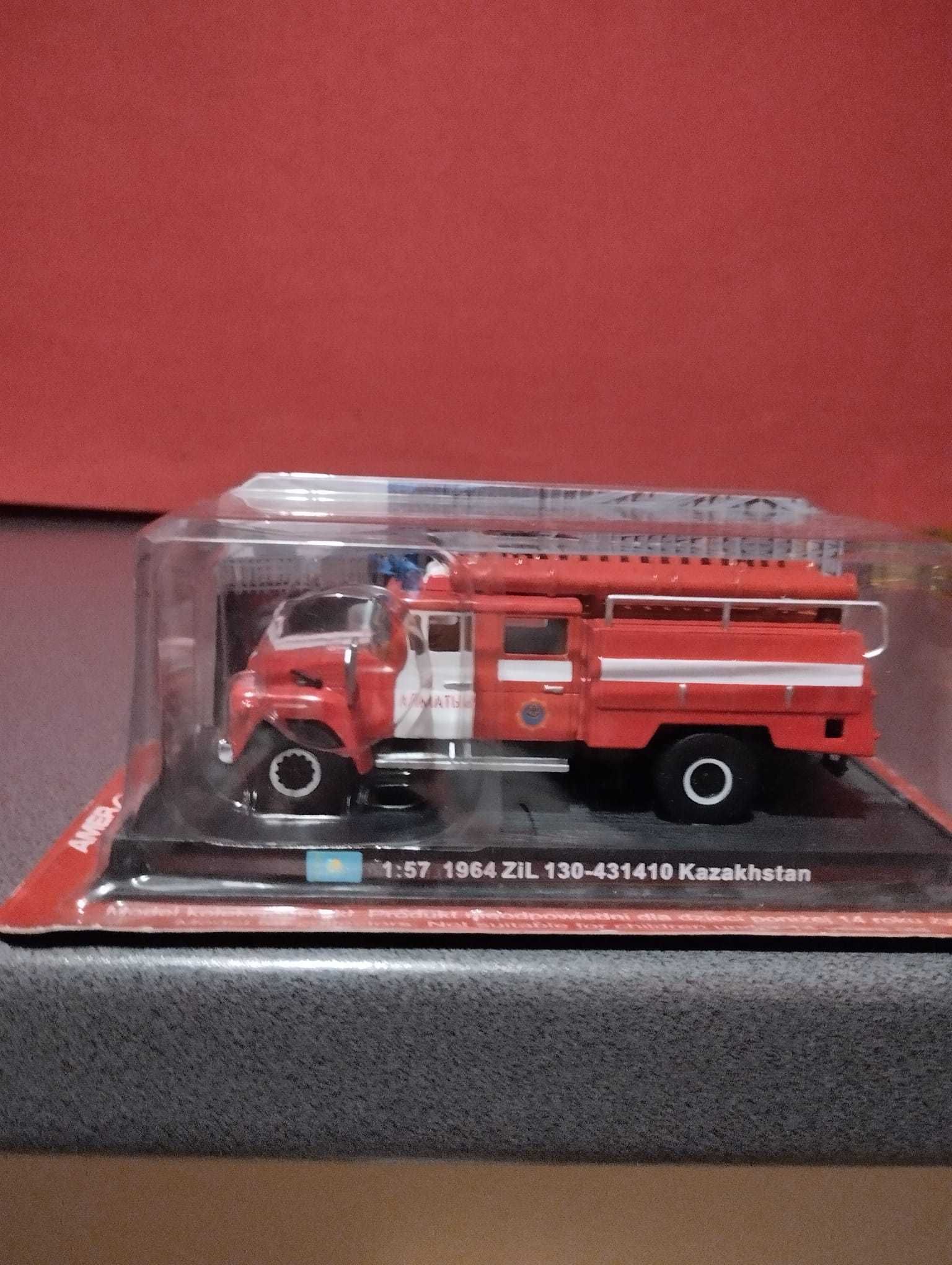 DEL PRADO 1:57 wóz straż pożarna - 1964 ZIŁ 130 - 431410 Kazahstan