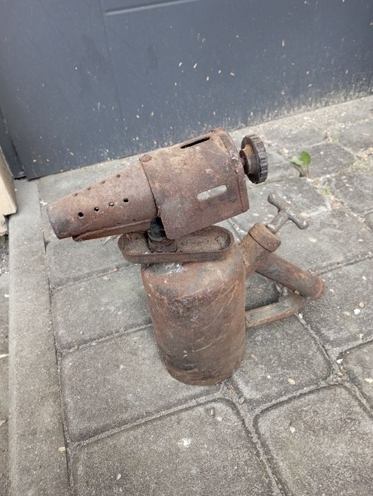 Zabytkowa Lutlampa Benzynowa