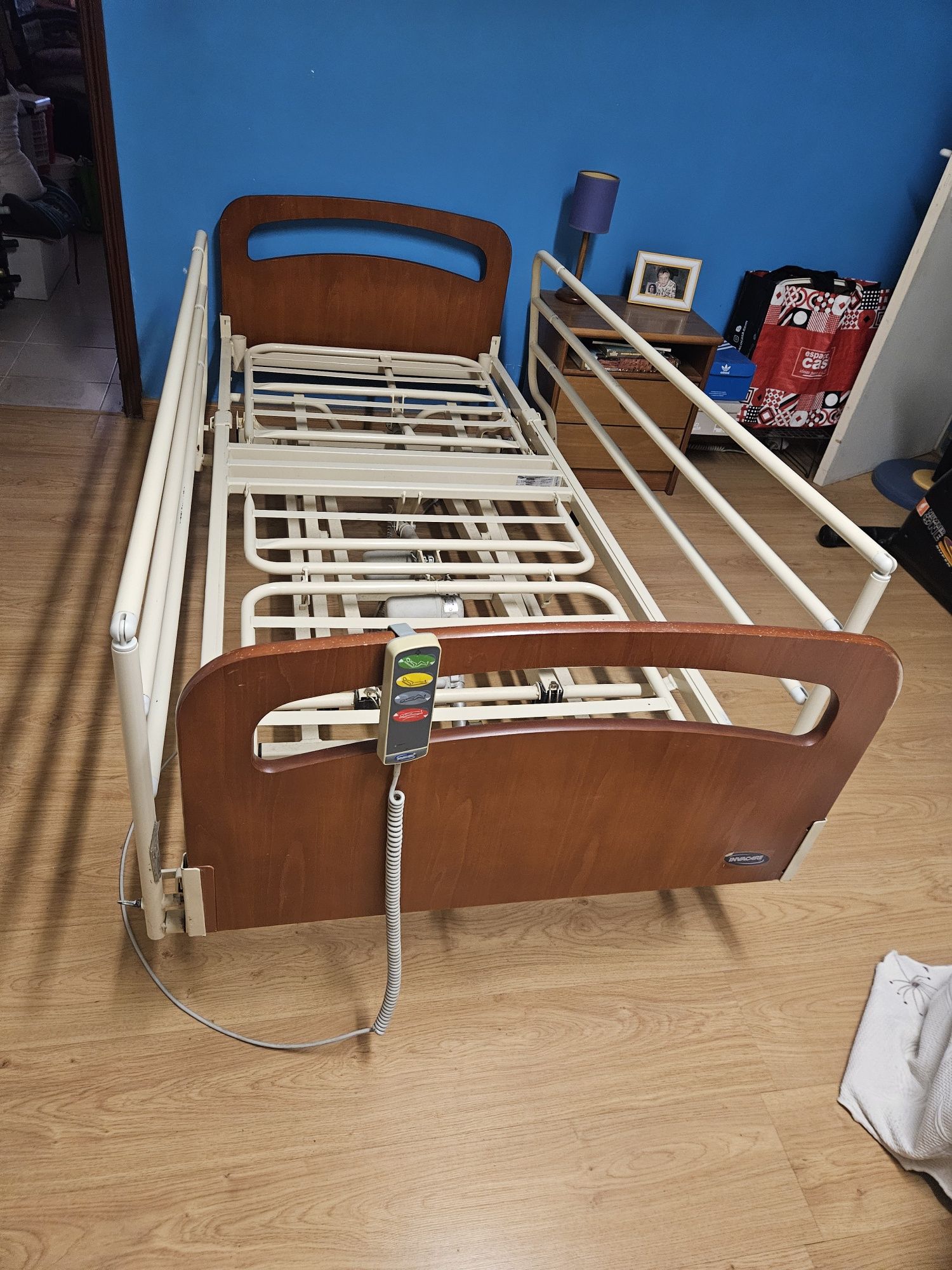 Cama articulada elétrica
