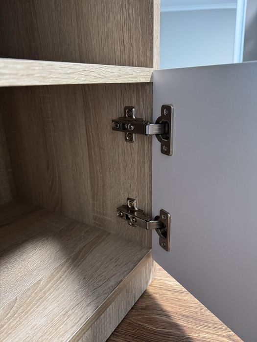 Тумбочки для спальні