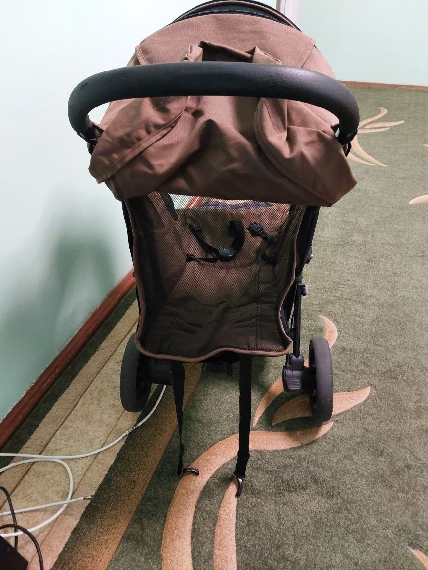 Коляска для прогулянки britax b-agile