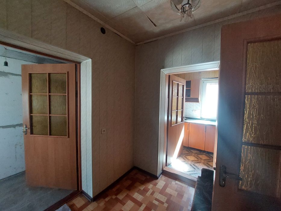 ПРОДАЖА 1/2 ДОМА ПО ПРОУЛ.1й МАРШОВЫЙ о-р "бассейн «МиКомп"