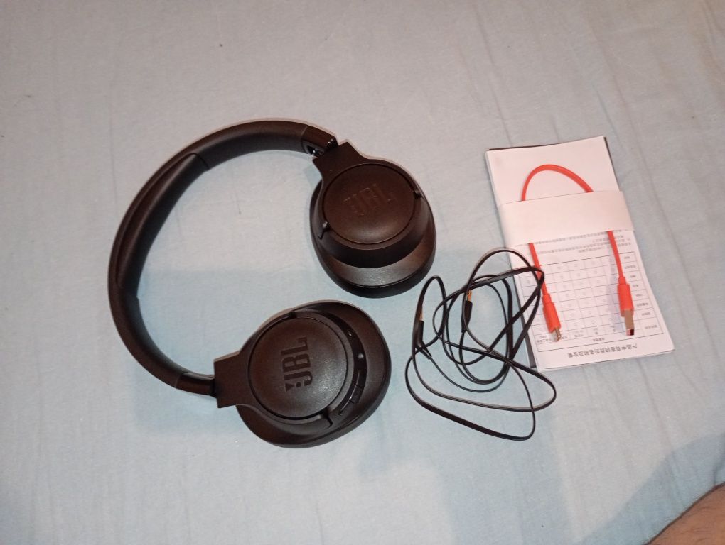 Auscultadores jbl tune 720