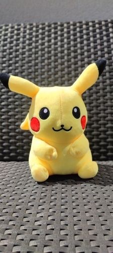 Peluche Pokémon Pikachu 20 cm (Artigo Novo)