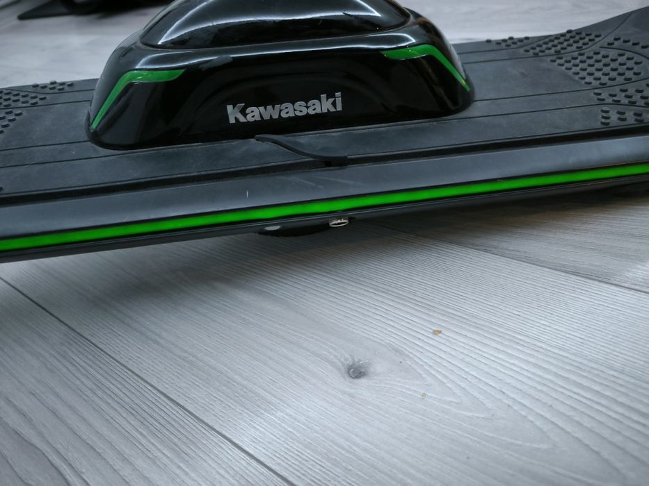 Deskorolka elektryczna kawasaki surfboard kx-sb 6,5