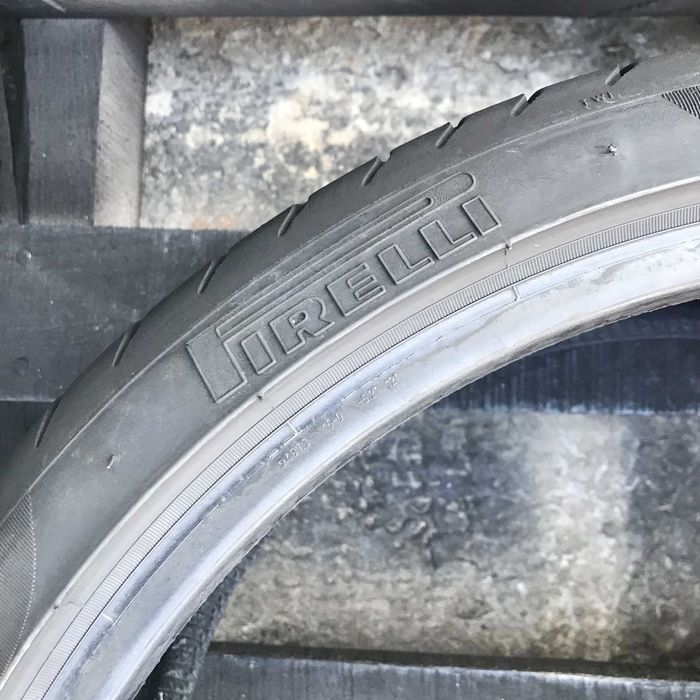 Шини Pirelli P Zero 225/35R19 пара Літні Б/у Оригінал