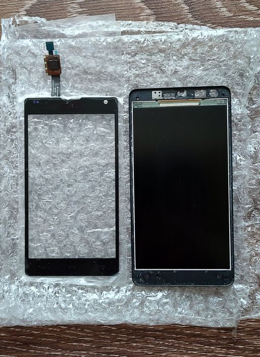Дисплей + тачскрін від LG Optimus G E970 (оригінал)