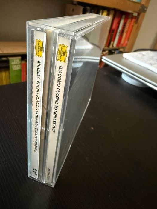 Puccini – Manon Lescaut – Mirella Freni, Placido Domingo – Sinopoli