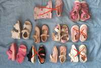 Взуття для дівчинки, босоніжки,кросівки,чоботи, туфлі