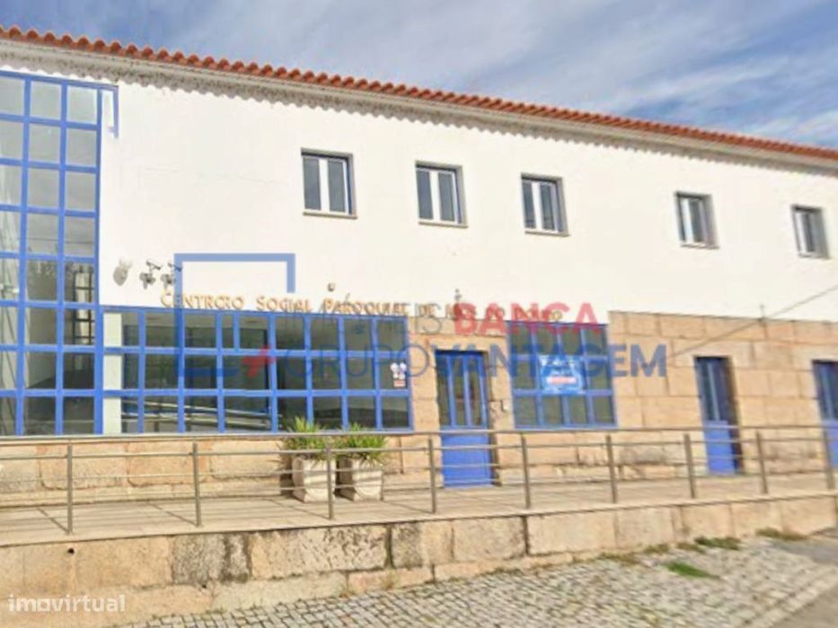 Centro De Dia Para Venda, Vila Nova De Fôz Coa