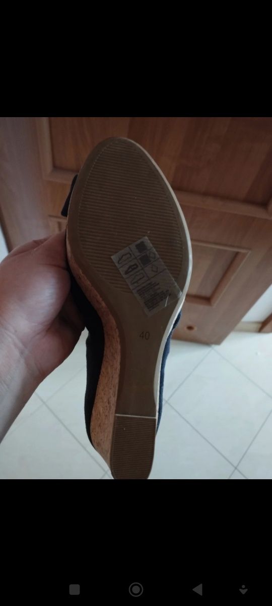 Buty na koturnie nowe rozmiar 40