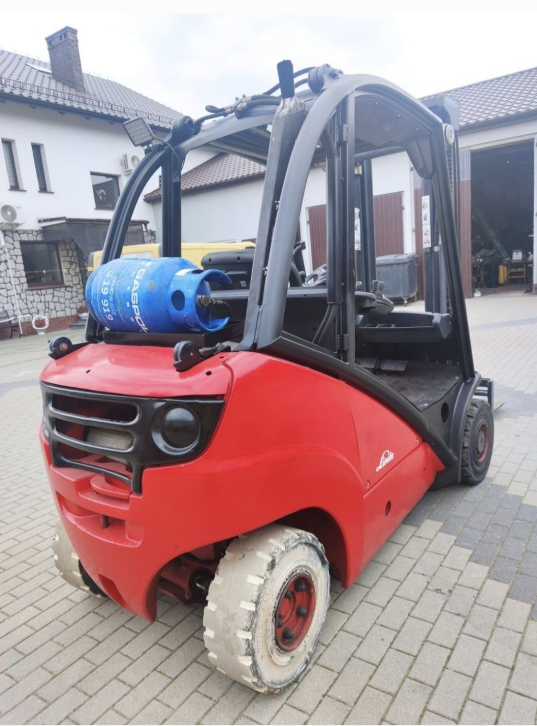 Wózek Widłowy Widlak Linde H25 LPG Gaz Przesuw
