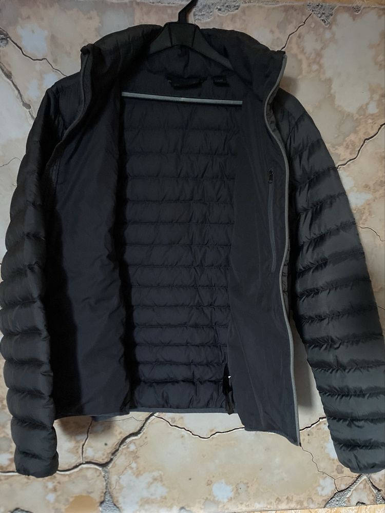 Marmot мікро пуховик S-M