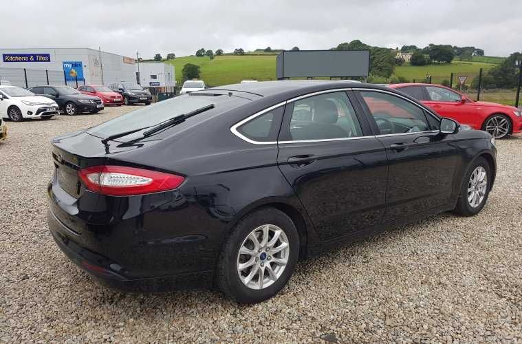 Mondeo MK5 - HATCHBACK - KOMPLETNY TYŁ - Klapa Zderzak Lampy LED - RE