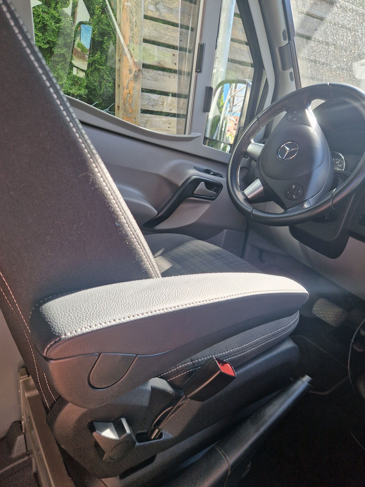Podlokietnik Mercedes vito sprinter 906,907 ,Viano, V