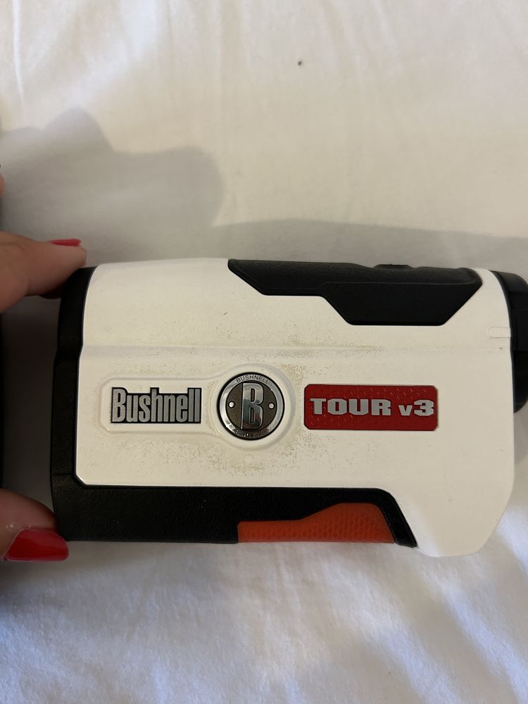 Bushnell Tour V3