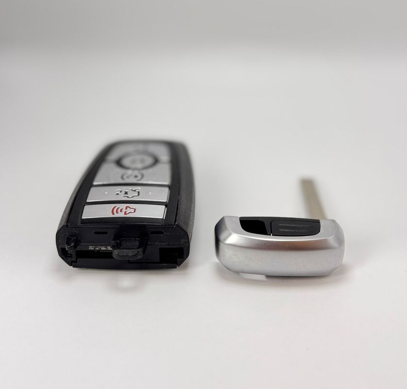 Kluczyk samochodowy Smart Key Usa Oe Ford Mustang 2022, 2024
