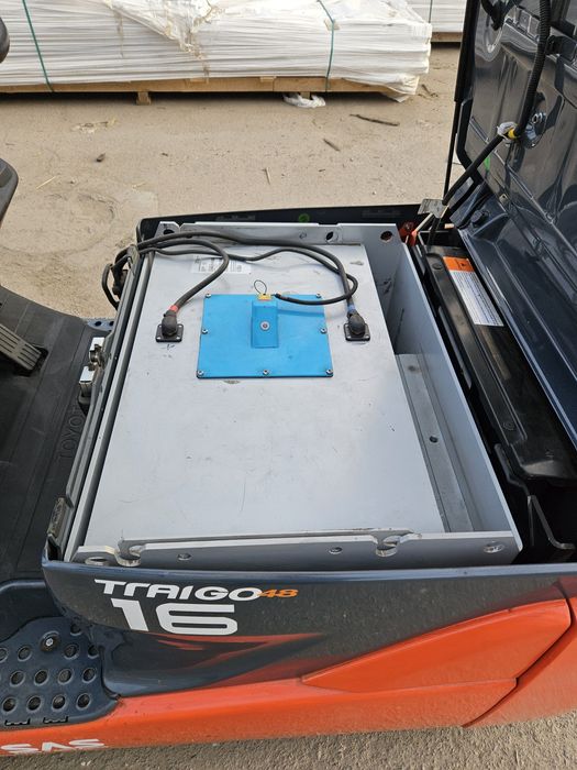 Електронавантажувачі Toyota з Li-ion АКБ. Вилочные погрузчики Тойота