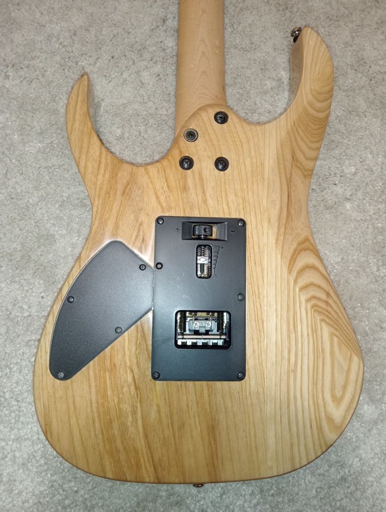 Guitarra ibanez RG370ahmz