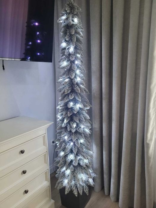 Choinka sztuczna  Świerk Zakopiański Snow Line  SLIM 160 cm