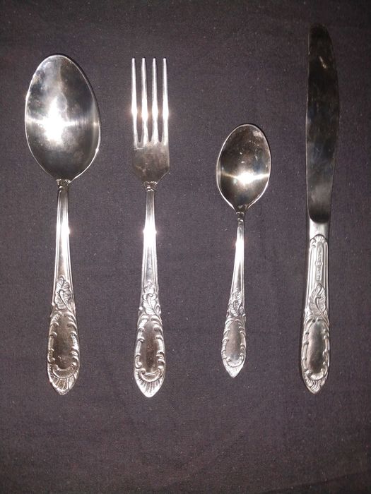 Набір десертних приборів 6 персон