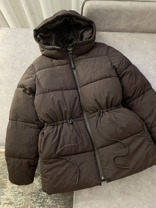 Шоколадний пуфер пуховик h&m S