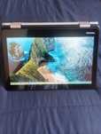 Toshiba 2-1 Portatil Touch