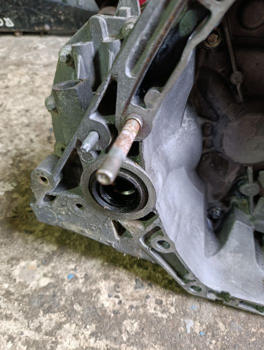 Коробка передач КПП 5- Ступка Renault Рено Меган Канго  JR5 301