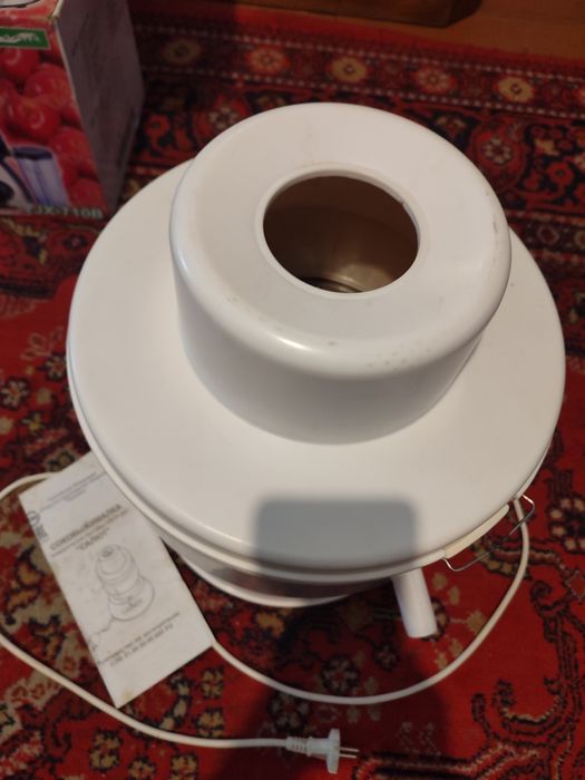 Соковыжималка на 60л