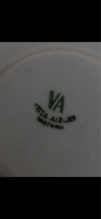 Chavenas e pires da vista alegre