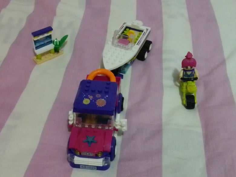 Set Viatura+Moto+Lancha - 205 Peças