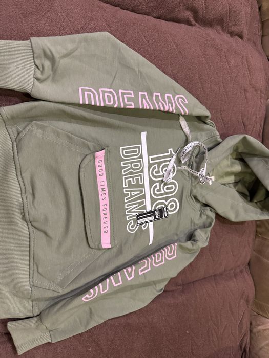 Худі на дівчинку