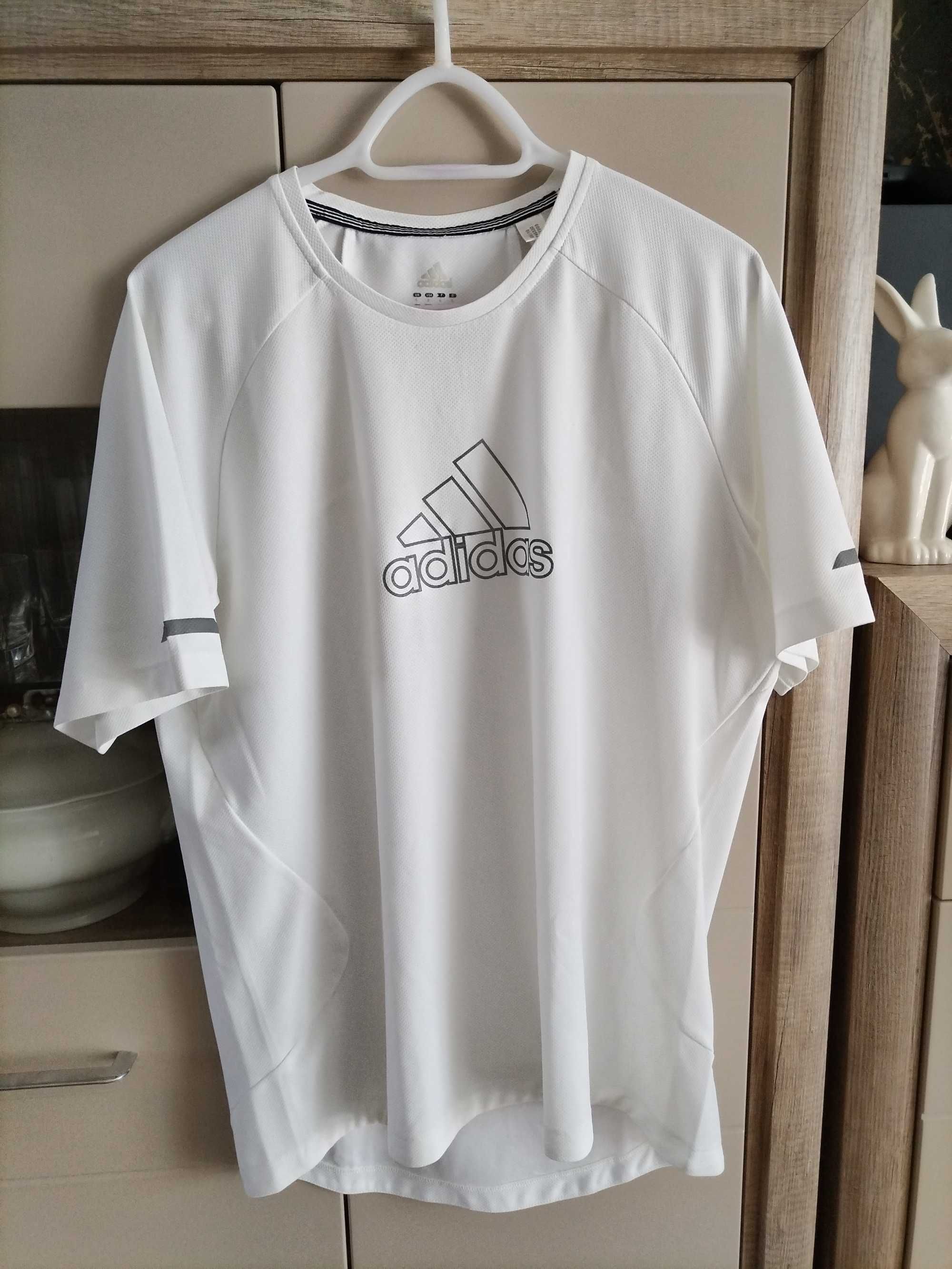 Komplet, bluzka, spodenki adidas L/XL