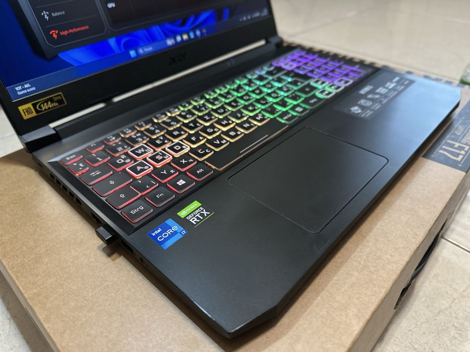 СРОЧНО! ПРОДАМ Ноутбук ігровий Acer Nitro 5 AN515-57 i7-11800H,RTX3070